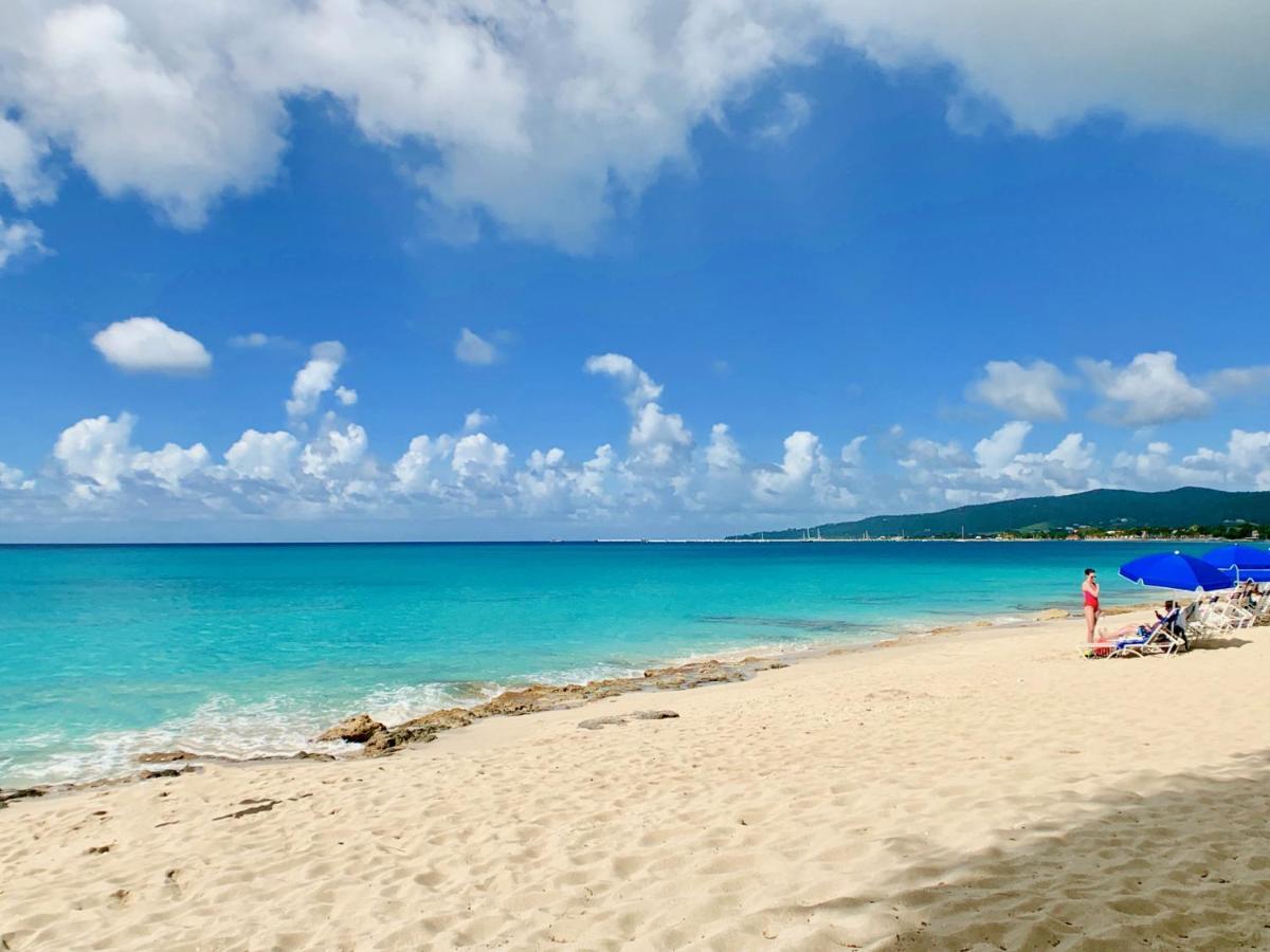 Sand Castle On The Beach - Adults Only Frederiksted Buitenkant foto